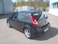 begagnad Hyundai i30 1.6 126hk