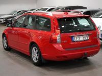 Begagnad Volvo V50 R-Design 116 HK (85 kW) 2011 Röd Kombi