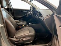 Begagnad Kia e-Niro 150 kW (204 HK) 2022 Grön (green) SUV