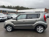 begagnad Kia Soul 1.6 CRDi 128hk Drag 14300mil Nyservad Nybesiktigad