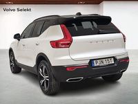 Begagnad Volvo XC40 R-Design 165 HK (121 kW) 2020 Vit SUV