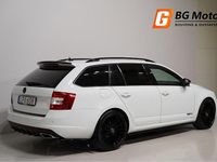 Begagnad Skoda Octavia RS 184 HK (135 kW) 2015 Vit Kombi