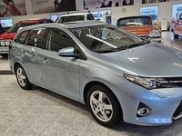 Begagnad Toyota Auris Touring Sports Active 132 HK (97 kW) 2013 Blå Kombi