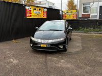 Begagnad Honda Civic Sport 140 HK (102 kW) 2007 Svart Halvkombi