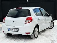 Begagnad Renault Clio R.S. 75 HK (55 kW) 2011 Vit Halvkombi