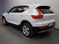 Begagnad Volvo XC40 Momentum 151 HK (111 kW) 2018 Vit SUV