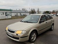 Begagnad Mazda 323F 114 HK (83 kW) 2000 Halvkombi