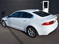 begagnad Jaguar XE 20d Automat Värmare 0,42L/mil EU6