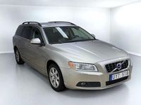 Begagnad Volvo V70 Momentum 175 HK (128 kW) 2009 Brun Kombi