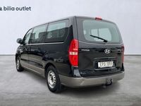 begagnad Hyundai H-1 2.5 CRDi Aut 170hk 7-sits Drag SoV