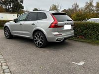 Begagnad Volvo XC60 405 HK (297 kW) 2022 Silver dawn SUV