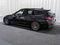 Begagnad BMW 320 M Sport 190 HK (139 kW) 2019 Svart Kombi