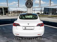begagnad Tesla Model 3 Standard Range Autopilot Hemleverans 2023, Halvkombi