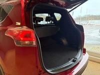 Begagnad Toyota RAV4 Hybrid Edition 197 HK (144 kW) 2017 Röd SUV
