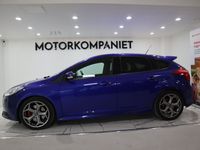 begagnad Ford Focus ST Recaro Läder Parkeringshjälp Nyservad 250HK