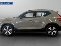 Begagnad Volvo XC40 Plus 214 HK (157 kW) 2023 Grön SUV