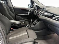 Begagnad BMW 218 Gran Tourer Sport Line 136 HK (100 kW) 2016 Grå Minibuss
