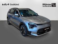 Begagnad Kia e-Niro 150 kW (204 HK) 2023 Grå SUV