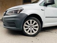 begagnad VW Caddy Skåpbil 2.0 TDI BlueMotion Euro 6 75hk