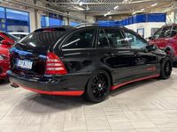 Begagnad Mercedes C32 AMG Avantgarde 354 HK (260 kW) 2002 Svart Kombi