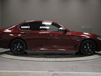 begagnad BMW 530 e xDrive Sedan M Sport / Innovation /Connected / Drag