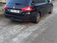 Begagnad Peugeot 308 SW Allure 120 HK (88 kW) 2015 Kombi