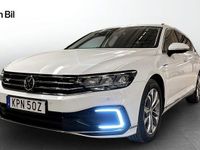 Begagnad VW Passat GTE 156 HK (114 kW) 2020 Pure white