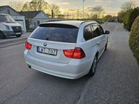 begagnad BMW 318 d Touring Comfort Euro 5