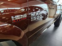 begagnad Dodge Ram CrewCab 5.7 V8 HEMI 4x4 395hk Big Horn - 3" Höjd