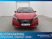 Begagnad Nissan Leaf 360º 160 kW (218 HK) 2023 Röd Halvkombi