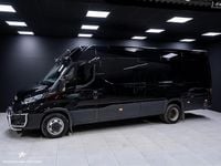 Begagnad Iveco Daily 175 HK (128 kW) 2024 Svart Van