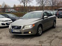Begagnad Volvo V70 Momentum 116 HK (85 kW) 2011 Ljusbrun Kombi