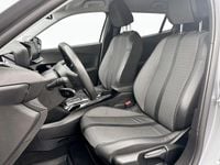 Begagnad Peugeot e-2008 Allure 100 kW (136 HK) 2022 Grå SUV