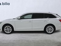 Begagnad Skoda Octavia Style 151 HK (111 kW) 2022 Vit Kombi