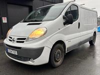 Begagnad Nissan Primastar 114 HK (83 kW) 2014 Minibuss