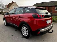Begagnad Peugeot 3008 Active 120 HK (88 kW) 2016 Röd metallic SUV