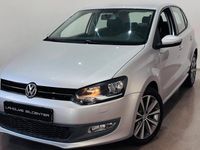 Begagnad VW Polo 90 HK (66 kW) 2012 Silver Halvkombi