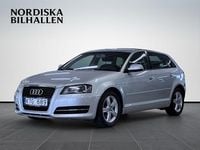 Begagnad Audi A3 Attraction 140 HK (102 kW) 2011 Silver Halvkombi