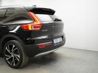Begagnad Volvo XC40 Momentum 250 HK (183 kW) 2018 Svart SUV