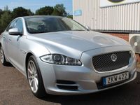 begagnad Jaguar XJ 5.0 V8 385hk, lågmil, perfekt historik