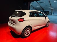 Begagnad Renault Zoe Play 80 kW (109 HK) 2019 Glaciär vit solid Halvkombi