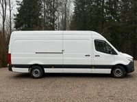 begagnad Mercedes Sprinter 319 CDI Skåp Aut 190hk RWD Drag 3,5T