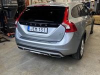 begagnad Volvo V60 CC D4 AWD Momentum nybess/servad