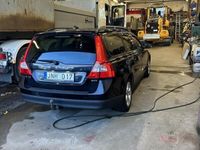 begagnad Volvo V70 2.4D