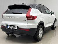Begagnad Volvo XC40 R-Design 197 HK (144 kW) 2022 Vit SUV