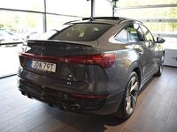 Begagnad Audi Q8 Sportback e-tron S-Line 250 kW (340 HK) 2024 Grå (magnetgrå) SUV