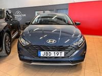 Begagnad Hyundai i20 Essential 84 HK (61 kW) 2024 Blå Halvkombi