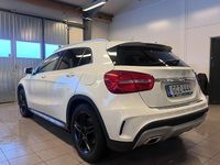 Begagnad Mercedes GLA200 AMG 136 HK (100 kW) 2015 Vit SUV