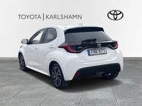 begagnad Toyota Yaris 1.5 5-D Active Plus 2021, Halvkombi