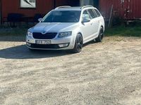 Begagnad Skoda Octavia 105 HK (77 kW) 2014 Kombi